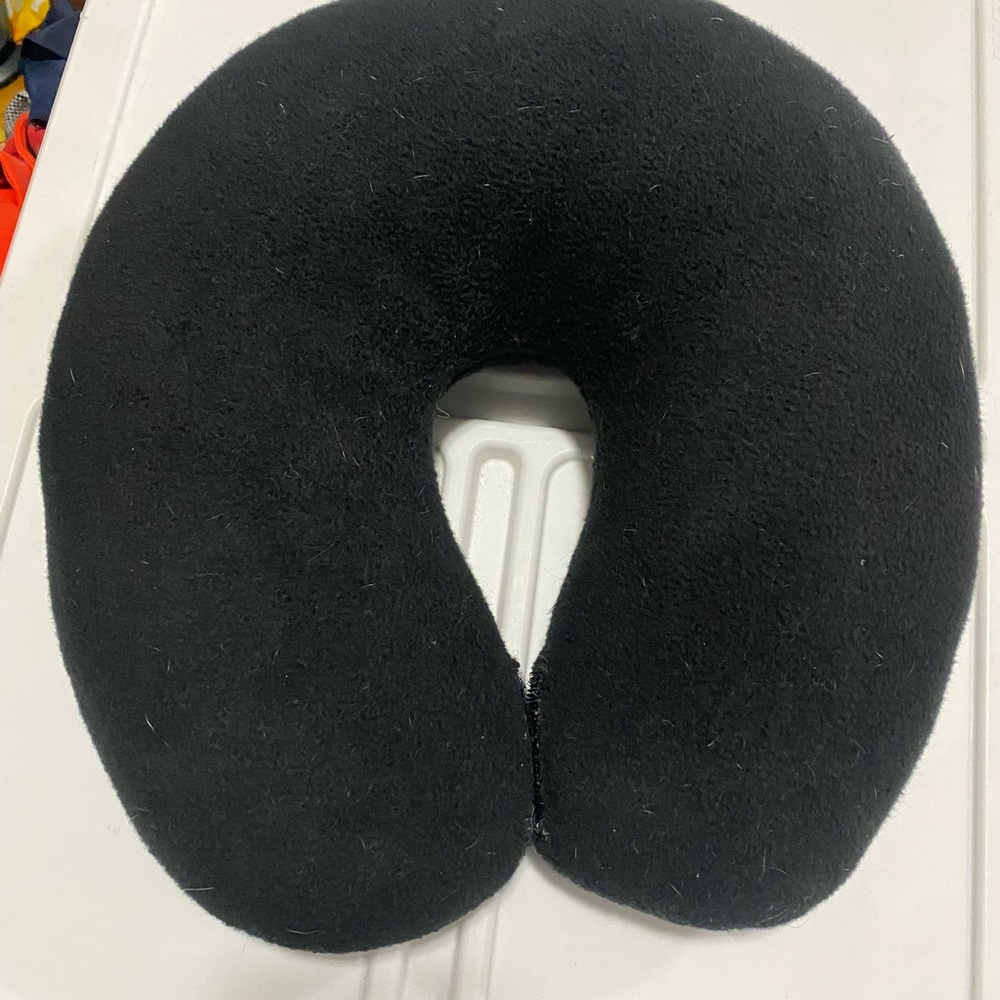 Black Travel Neck Pillow